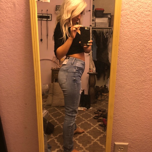 G by Guess Carrie Highrise Skinny Jeans - Picture 2 of 4